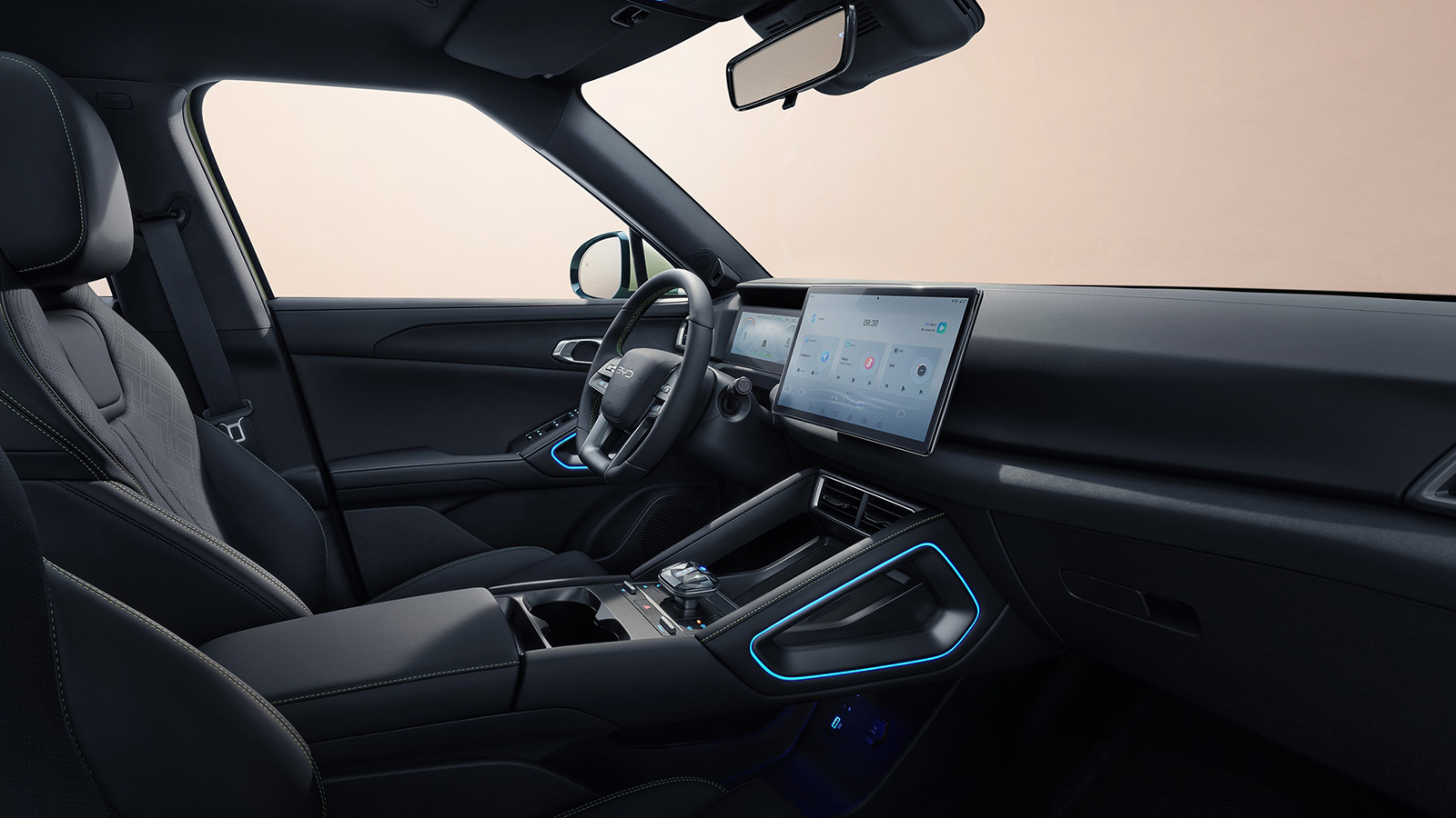 Ευρωπαϊκό ντεμπούτο για το ΒYD Atto 2 με 177 άλογα 